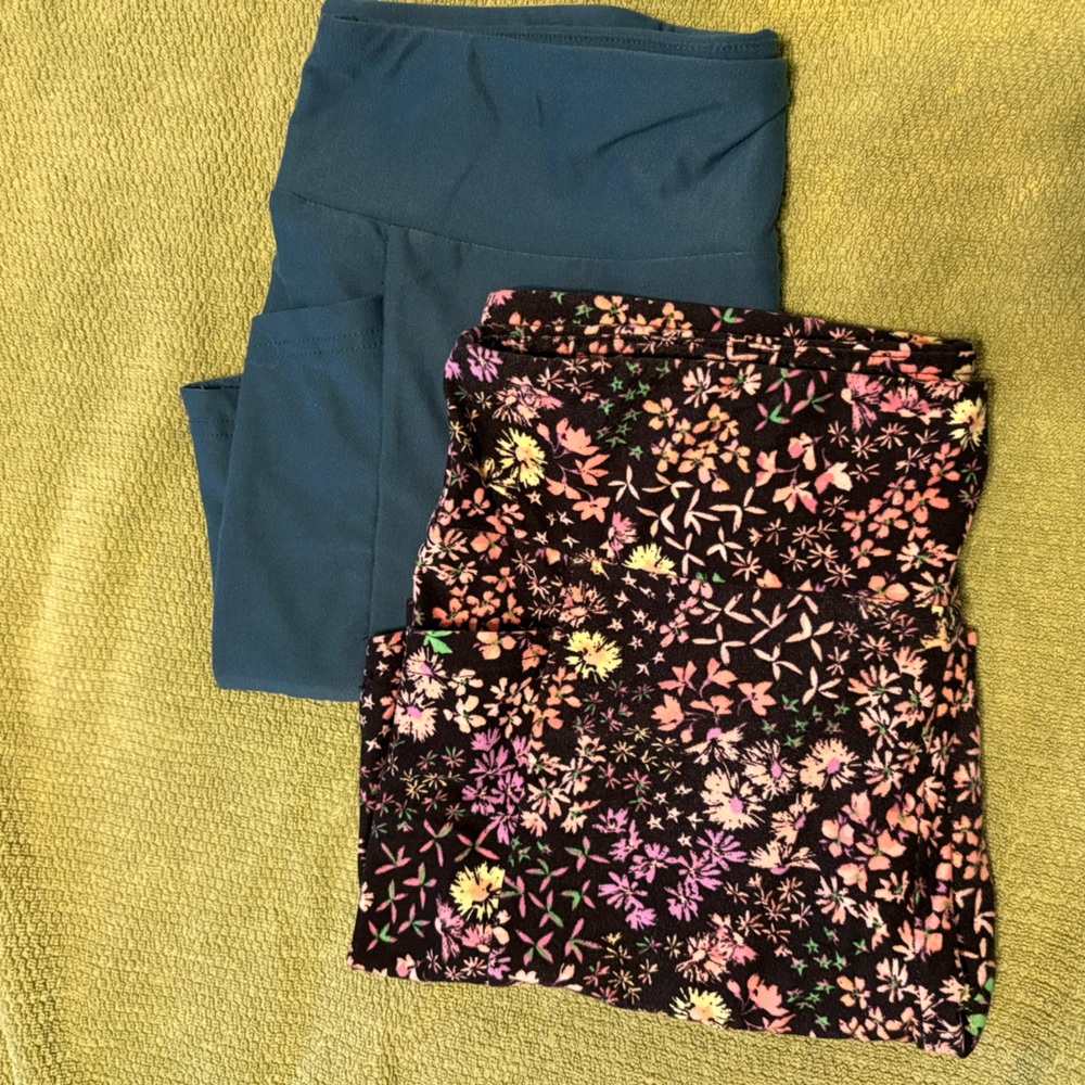 Lot of 2 No Boundaries Soft Bike Shorts—With Side Pocket!